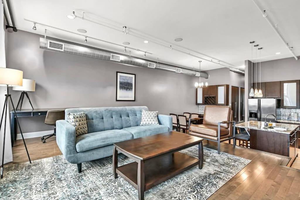 Lovely 2-Bedroom Unit In Springfriend Springfield Exterior photo