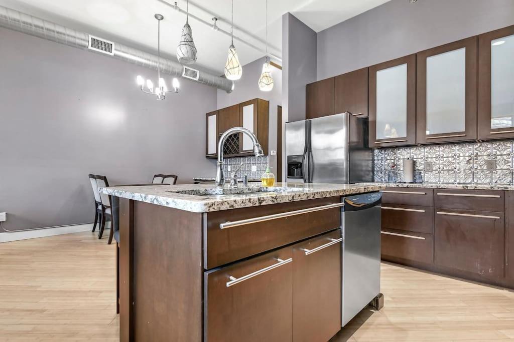 Lovely 2-Bedroom Unit In Springfriend Springfield Exterior photo