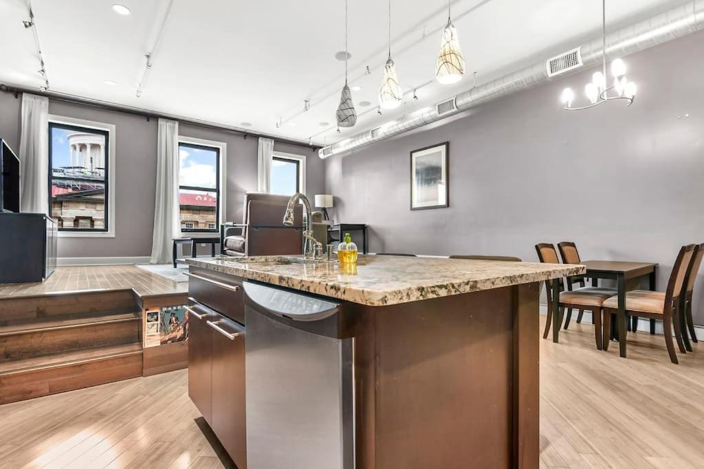Lovely 2-Bedroom Unit In Springfriend Springfield Exterior photo