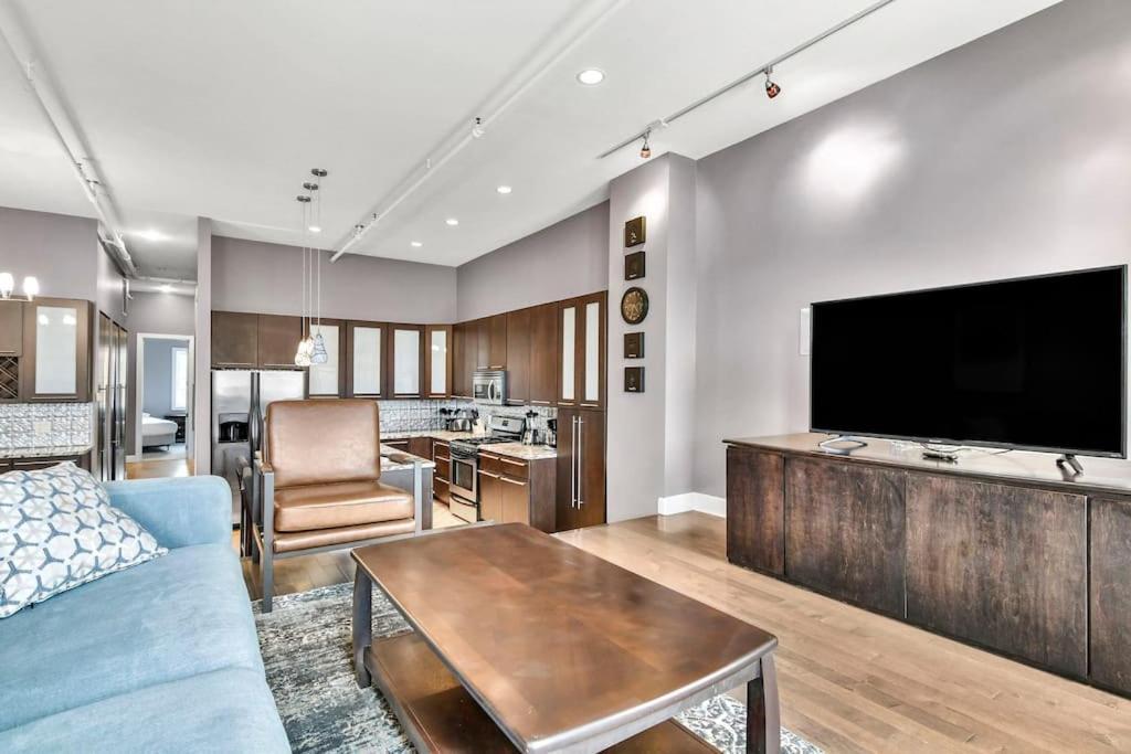 Lovely 2-Bedroom Unit In Springfriend Springfield Exterior photo