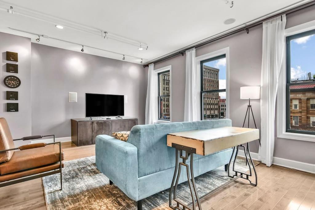 Lovely 2-Bedroom Unit In Springfriend Springfield Exterior photo