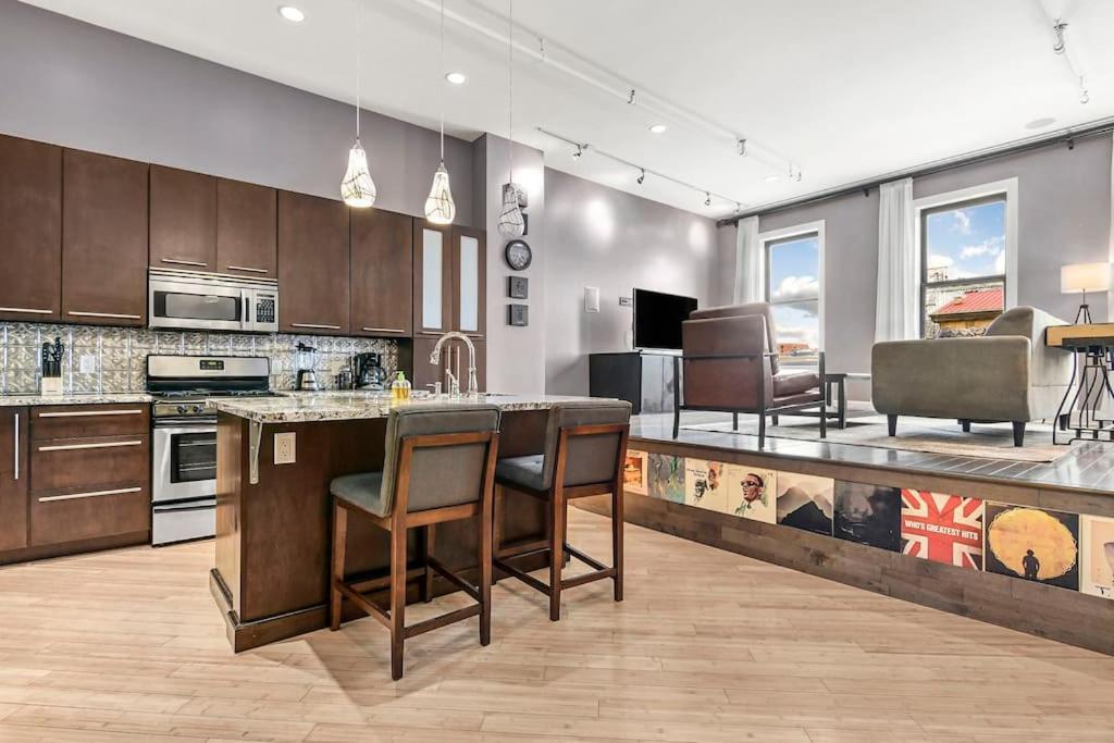 Lovely 2-Bedroom Unit In Springfriend Springfield Exterior photo